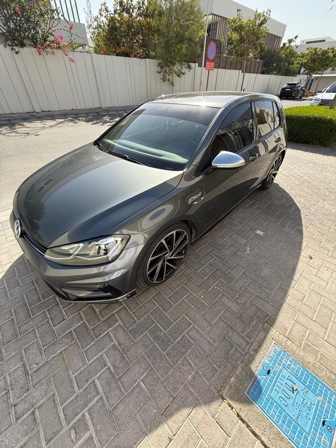 Volkswagen Golf R TSI -R