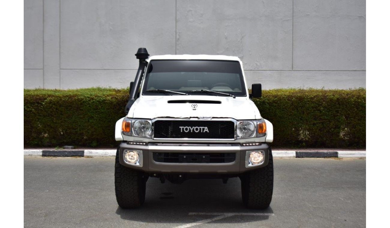 تويوتا لاند كروزر بيك آب 79 DOUBLE CAB PICKUP XTREME V8 4.5L TURBO DIESEL 4WD MT