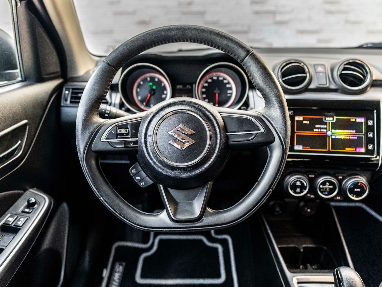 سوزوكي سويفت GL 1.2L