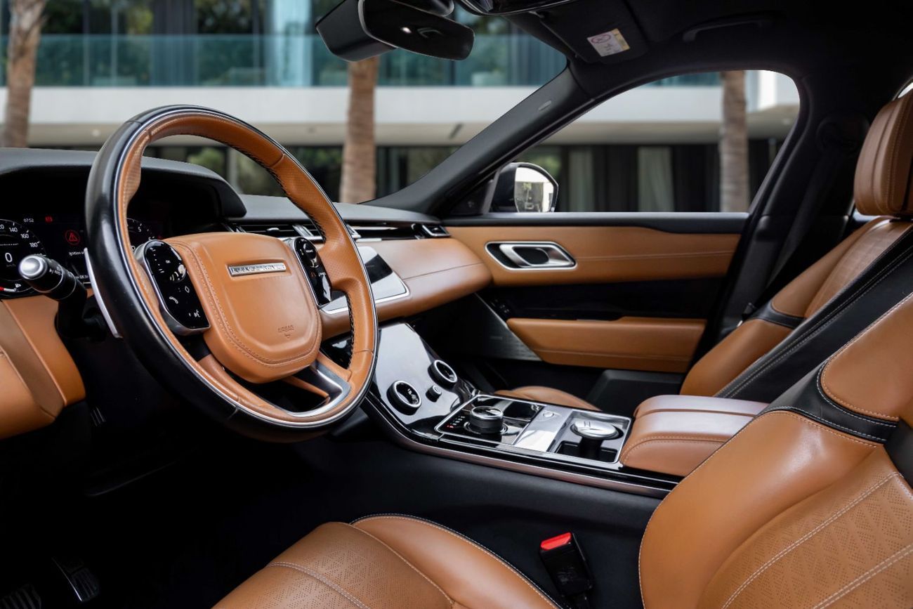 Land Rover Range Rover Velar Range Rover Velar P300 R-Dynamic HSE | 2,448 P.M | 0% Downpayment | R-Dynamic HSE!