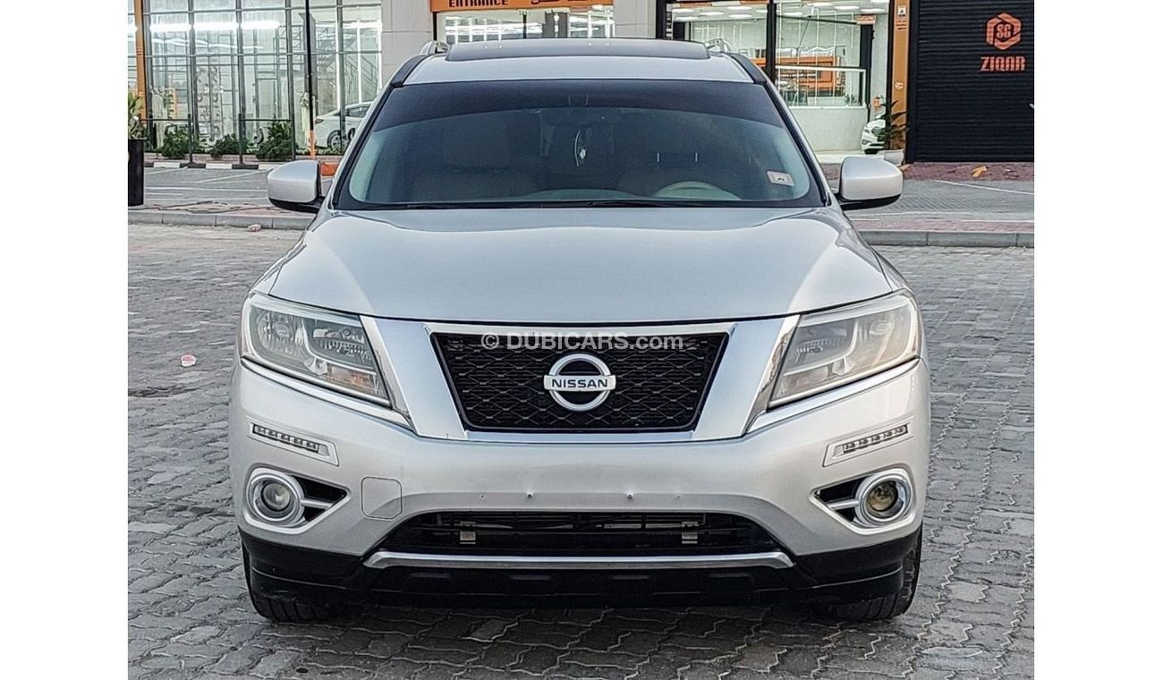 Nissan Pathfinder SV