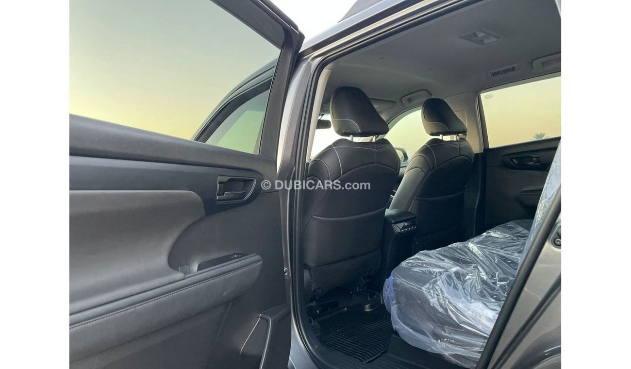Toyota Highlander “Offer”2023 Toyota Highlander LE+ With BSM Radar 2.4L Turbo - 2 Keys - - UAE PASS