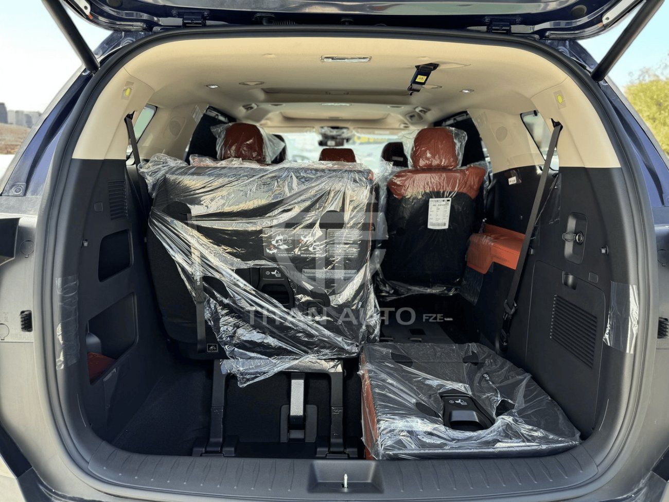 Kia Carnival KIA CARNIVAL 1.6L  HYBRID 2025 MODEL