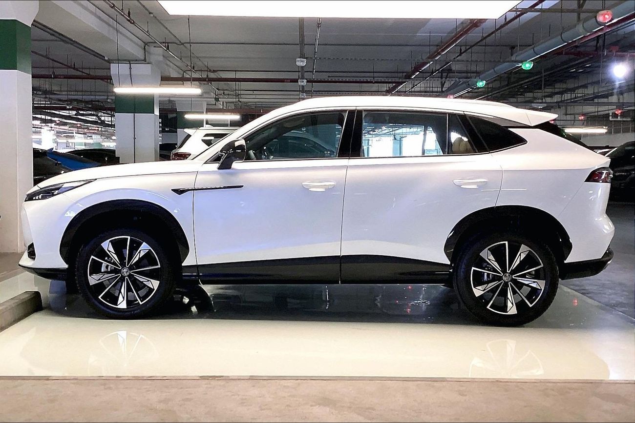 MG HS Deluxe | National Day Celebration | Guaranteed Warranty | 0 Down Payment