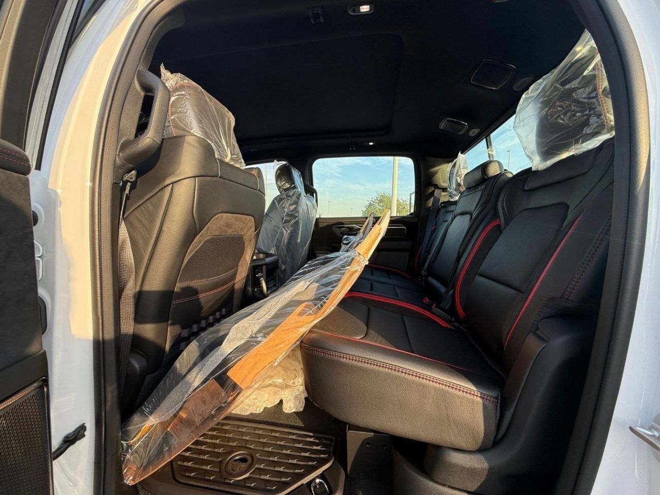 رام 1500 EXPORT PRICE - 2025 RAM  RHO 3.0L HO TWIN TURBO ESS - BLACK (FULL OPTION)