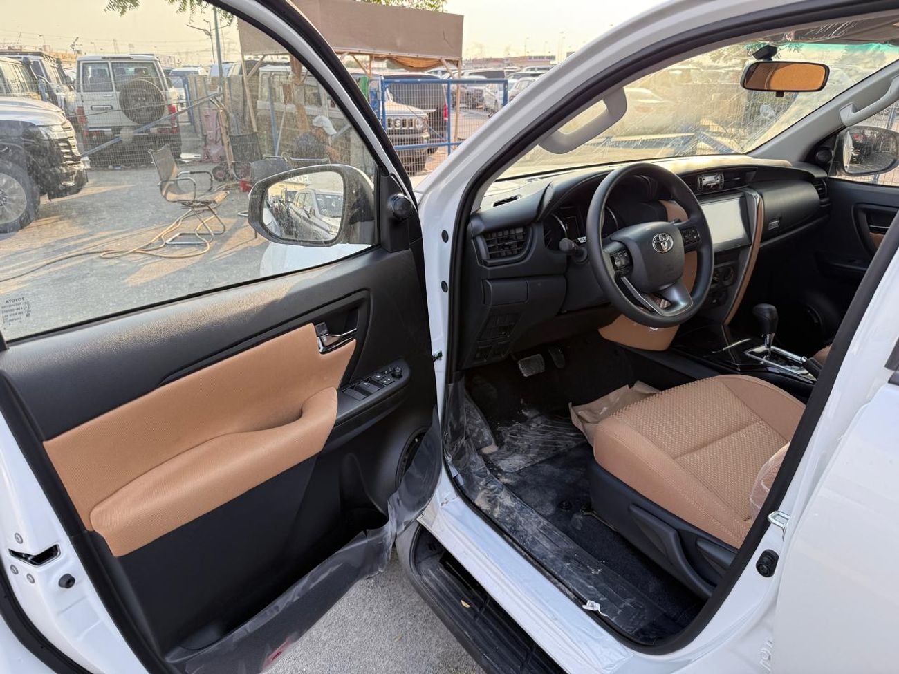 تويوتا فورتونر Fortuner 2.4L Diesel 4X4 2025