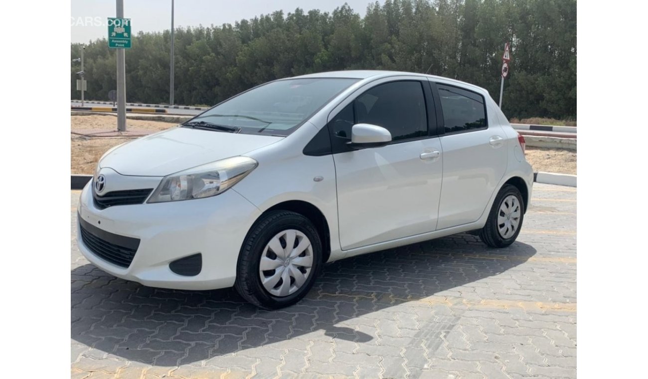 Toyota Yaris 2012 hatchback  Ref#371