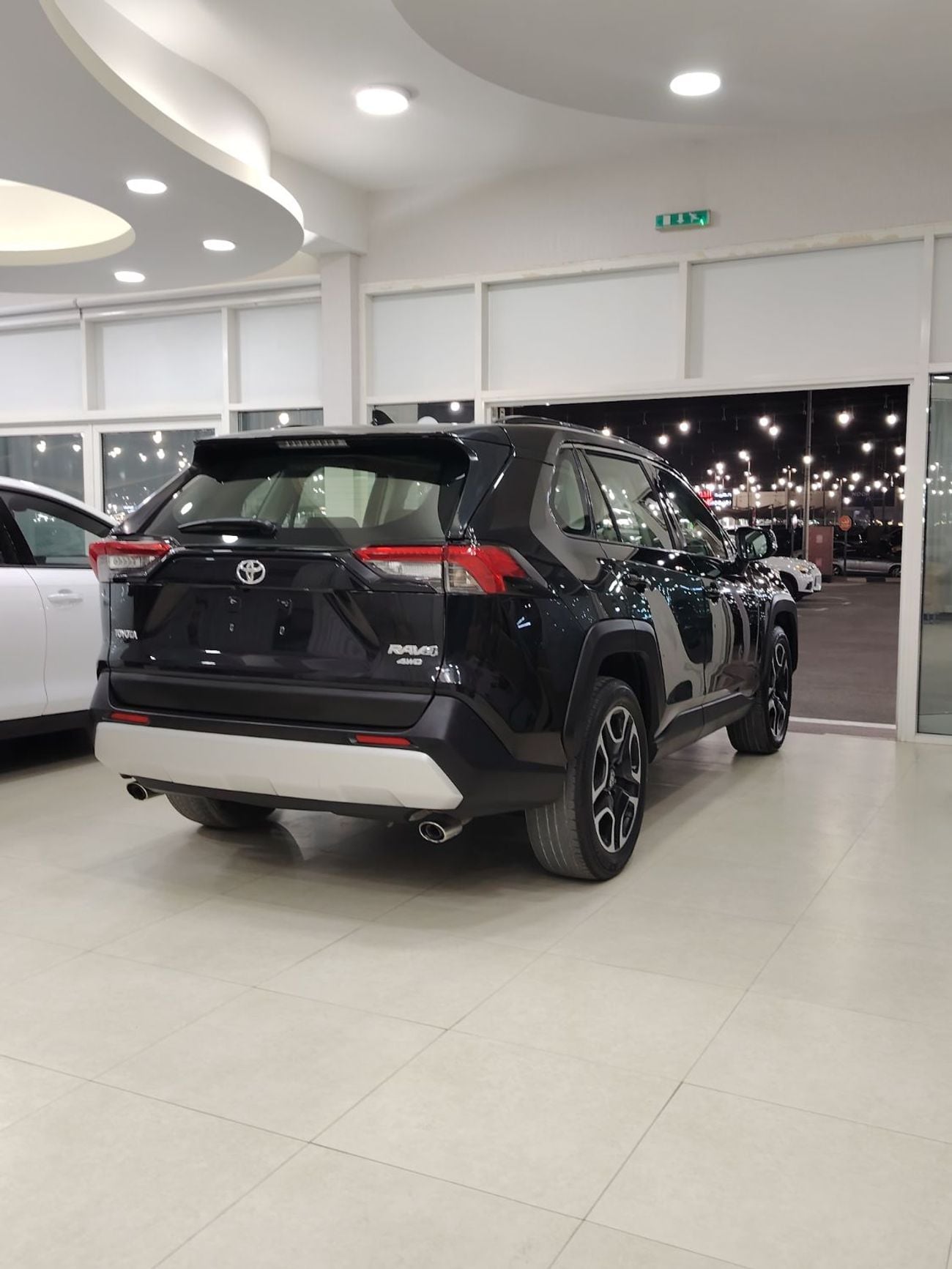 Toyota RAV4 ADVENTURE