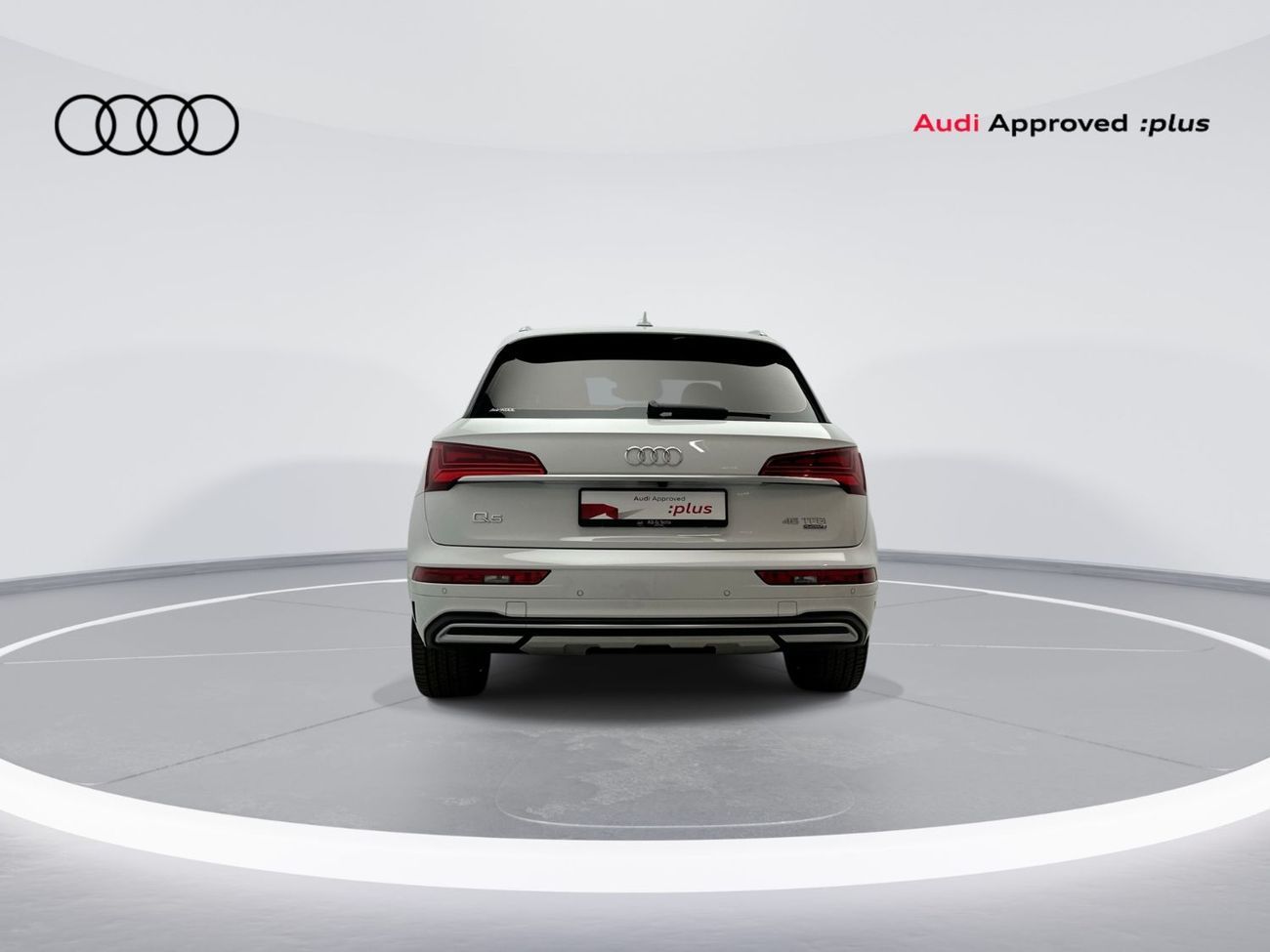 أودي Q5 45 TFSI quattro Advanced 2.0L Q5 Advanced 45 TFSI quattro 249hp (Ref# 78080) - EXCLUSIVE OFFER