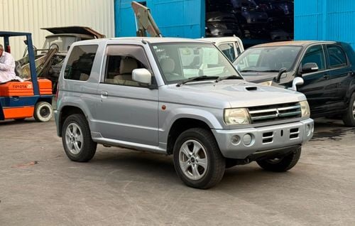 Mitsubishi Pajero Mini