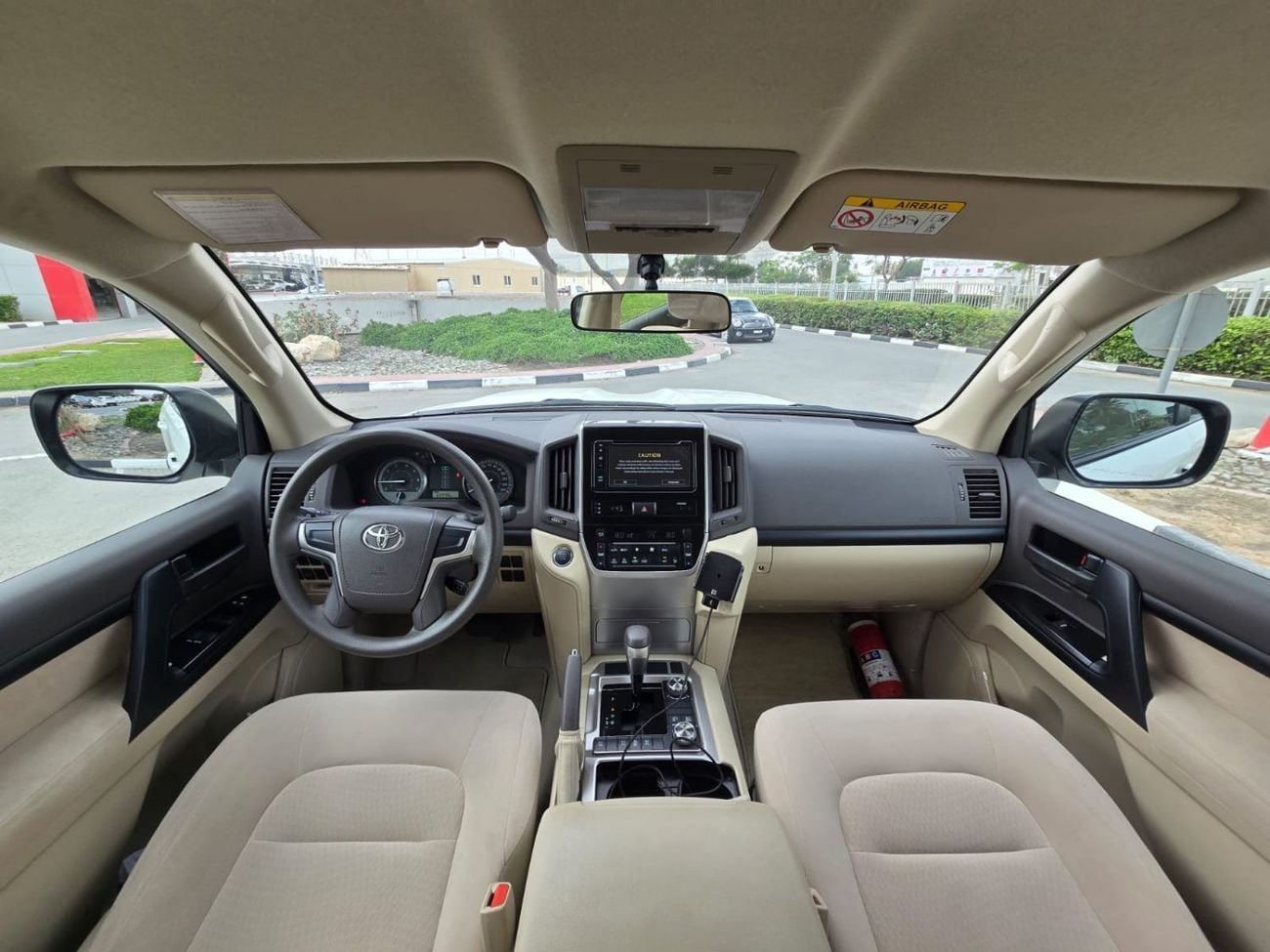 Toyota Land Cruiser GXR EXR 4.0L 2021 GCC LOW MILEAGE IN MINT CONDITION