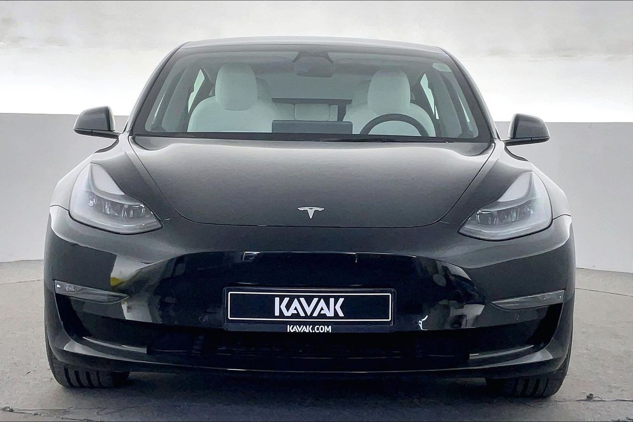 تسلا موديل 3 Performance (Dual Motor) | National Day Celebration | شامل الضمان | 0 ﺪﻔﻋﺓ ﺃﻮﻟﻯ