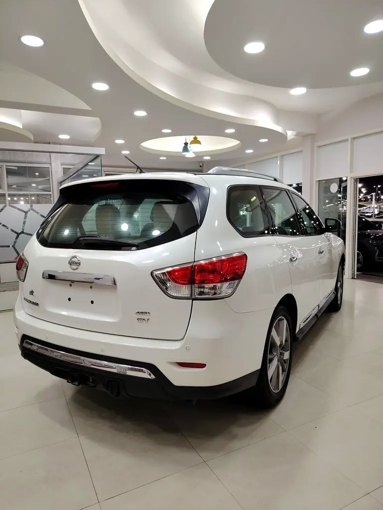 Nissan Pathfinder SV 3.5L (260 HP) 4WD SV