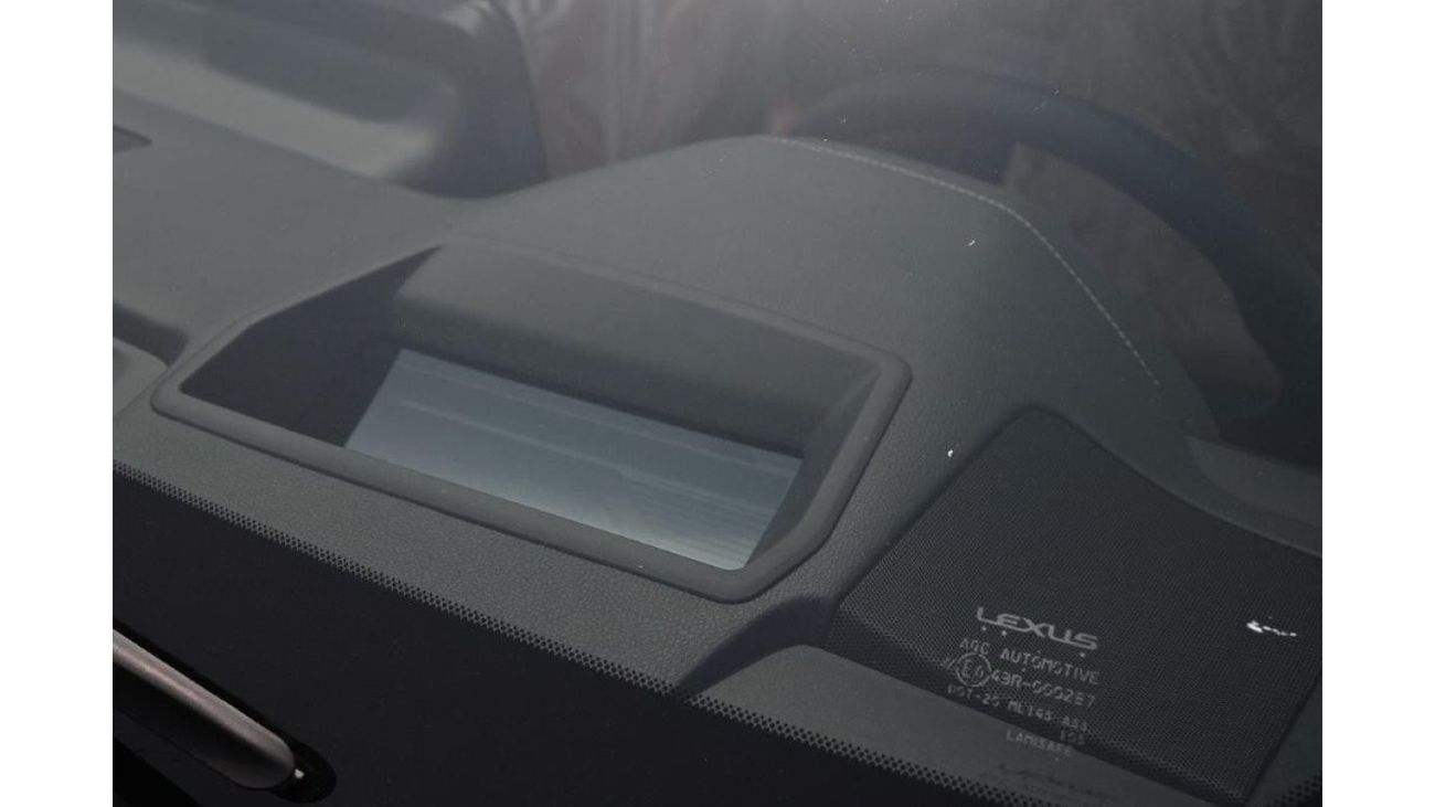 Lexus LX 600 2024 LEXUS VIP V6 3.5L PETROL 4-SEATER AT