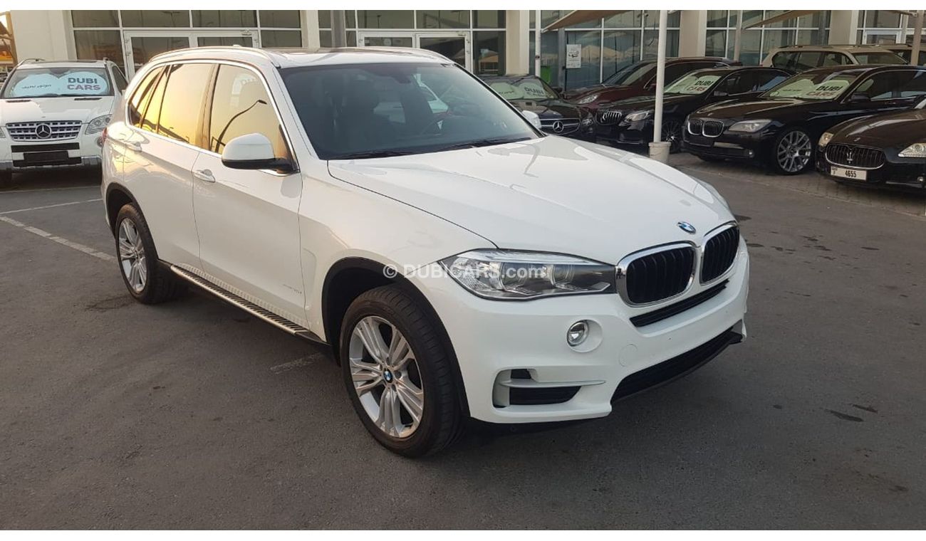 بي أم دبليو X5 موديل 2014 خليجي حاله ممتازه من الداخل والخارج عداد قلي  فل مواصفات بانوراما  شاشات خلفيه تكييف خلفي