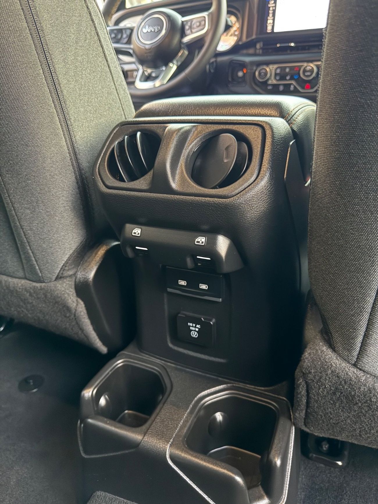 Jeep Wrangler Sahara 3.6L A/T (5 Seater) 2023 Sahara 3.6L EDITION FULL OPTION JUNGLE TRAIL 4x4 3.6L CANADA SPEC