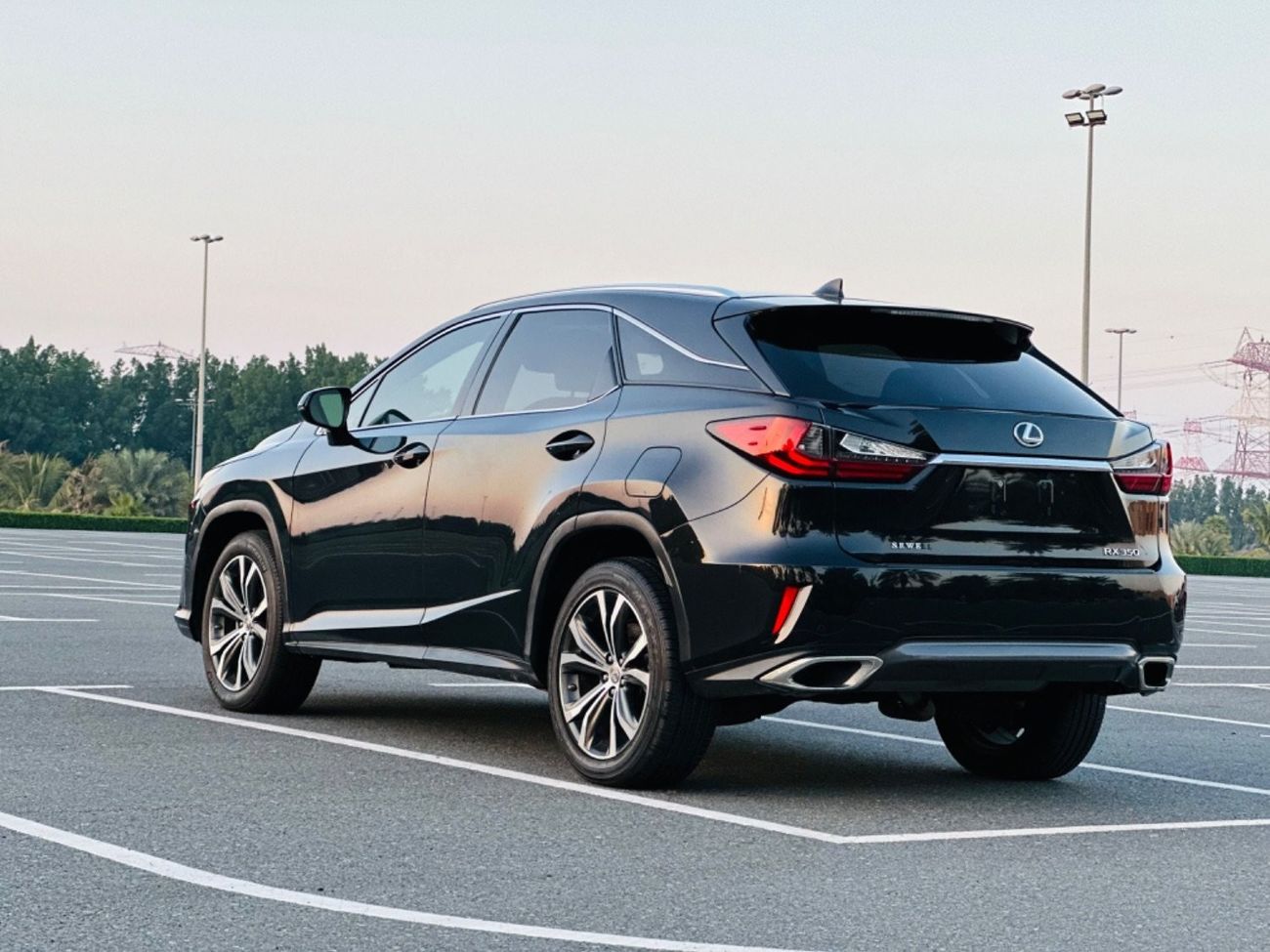 Lexus RX350 L Premier LEXUS RX350 MODEL 2017 VERY CLEAN CAR