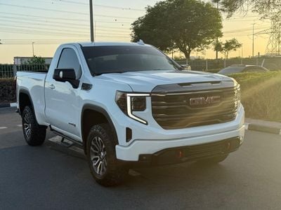 GMC Sierra 5.3L V8 AT4 Regular Cab (AWD)