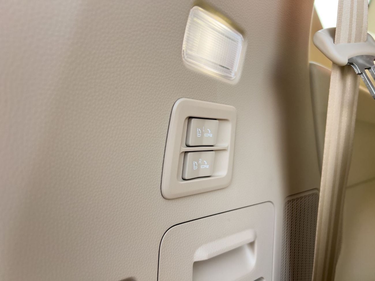 Toyota Land Cruiser EXPORT ONLY - 2026 LC300 VX 4.0L (GCC Specification)