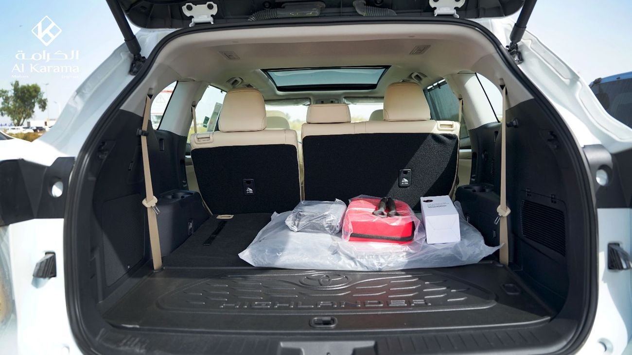 تويوتا هايلاندر ٢٫٥ لتر | ليميتد | سيارة رياضية متعددة الاستخدامات بسبعة مقاعد مزودة برادار | كاميرا ٣٦٠ درجة | نظام