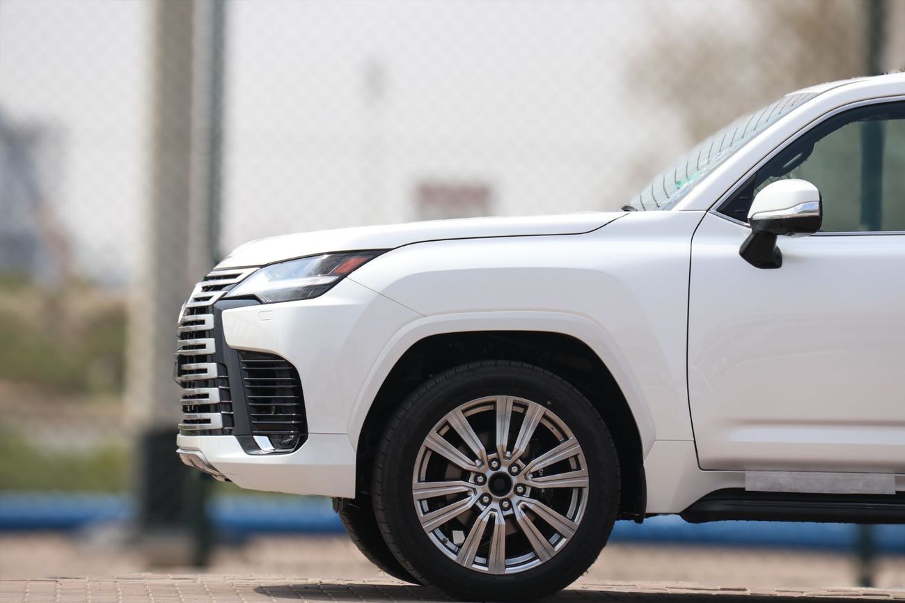 Lexus LX 600 VIP 3.5L LX 600 VIP 2024 | V4 | BEST PRICE | WHITE - FLAI