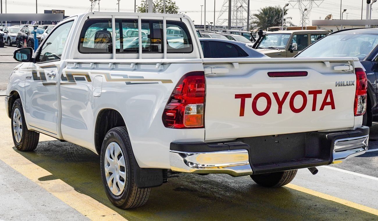 تويوتا هيلوكس GL 2.7L Single Cab Utility