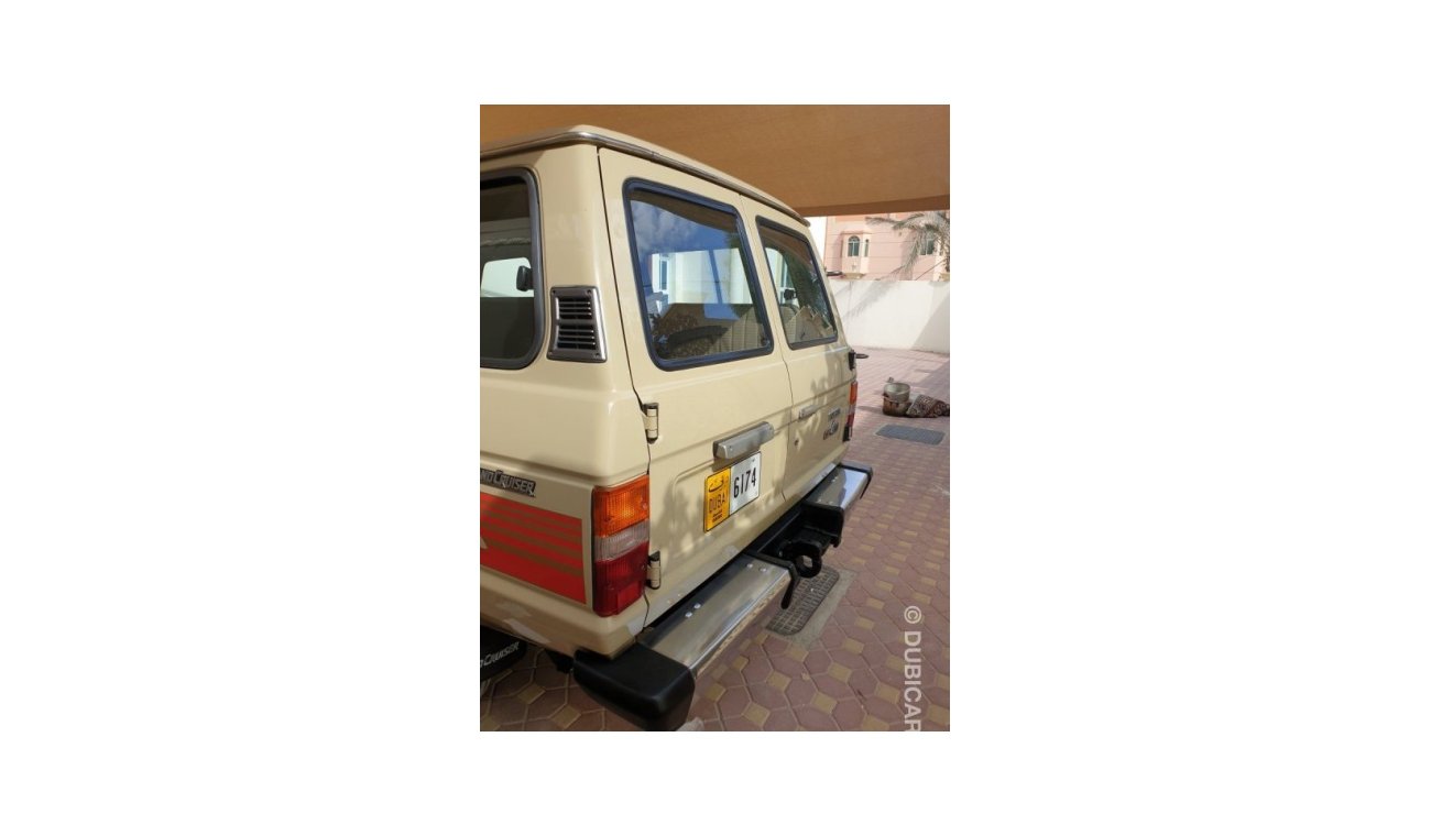 Toyota Land Cruiser Hard Top G