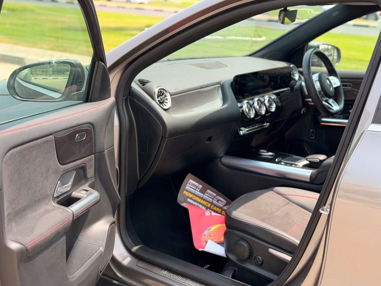 Mercedes Benz GLA 200 AMG PREMIUM