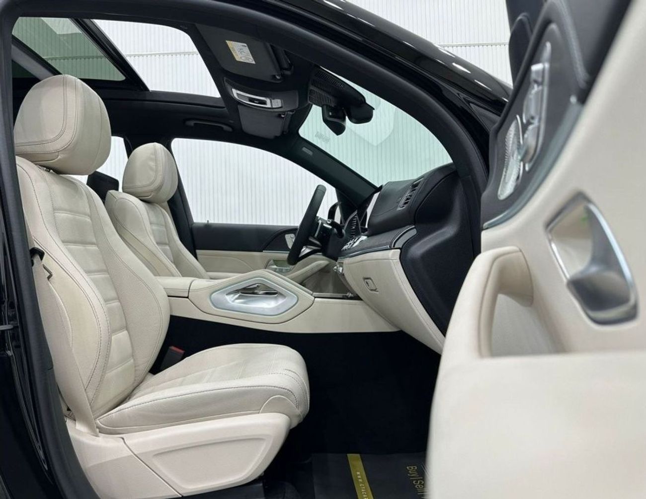 Mercedes-Benz GLS 450 2024 Mercedes Benz GLS450 AMG 4MATIC, April 2029 Mercedes Warranty + Service Pack, Fully Loaded, GCC