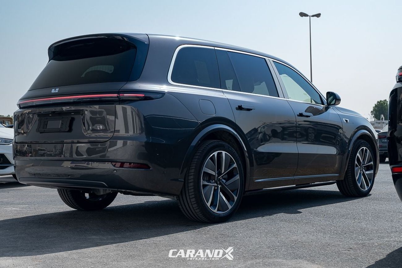 لي اوتو L9 Ultra 1.5L Turbo Range Extended EV 2024