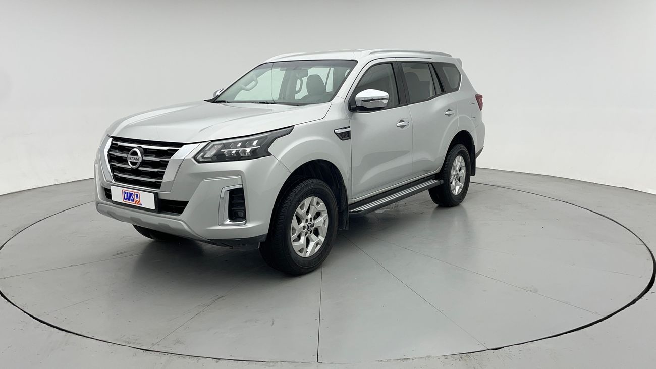 نيسان إكستيرا TITANIUM 2.5 | بدون دفعة مقدمة | اختبار قيادة مجاني للمنزل