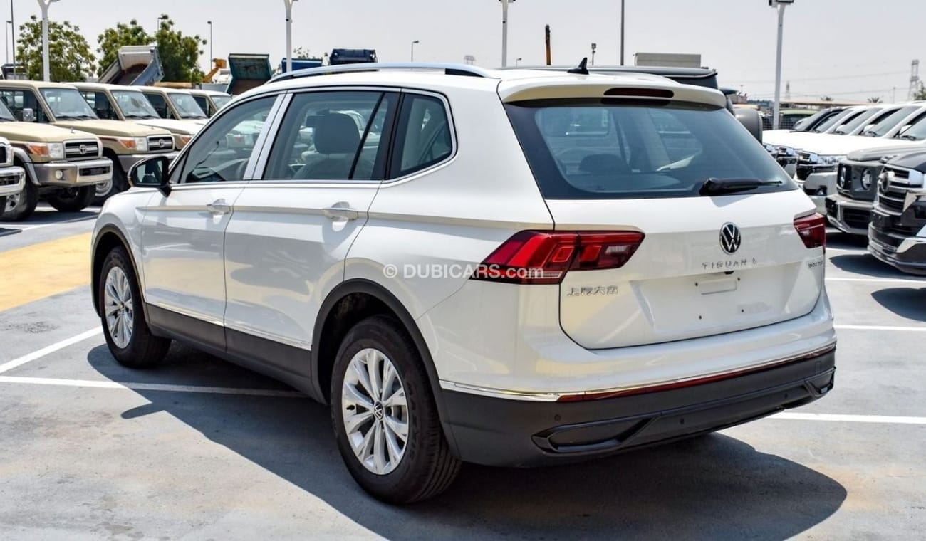 Volkswagen Tiguan VOLKSWAGEN TIGUAN 300 TSI 2WD | 2024
