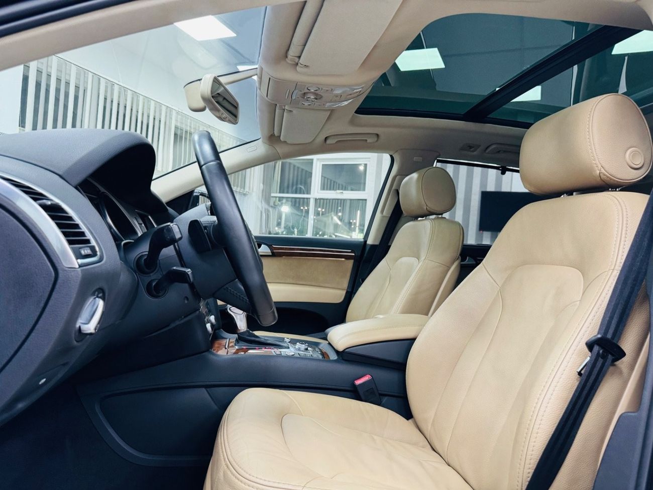 Audi Q7 TFSI quattro S-Line GCC .. FSH .. V6 .. S line .. Top Range .. Perfect Condition