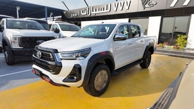 تويوتا هيلوكس TOYOTA HILUX SR5 4.0 V6 4WD A/T 2026
