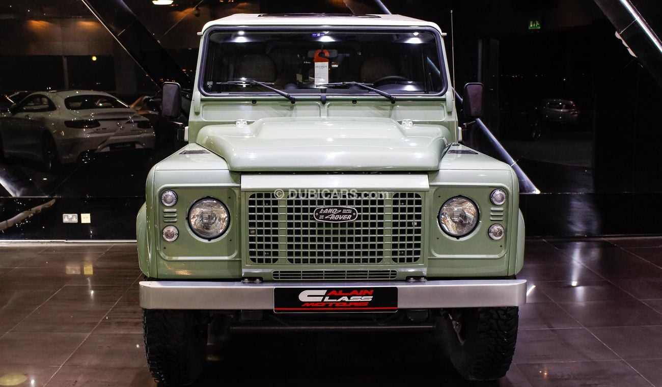 لاند روفر ديفندر Heritage Edition