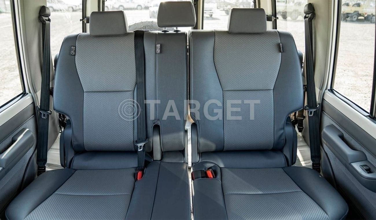 Toyota Land Cruiser 70 LC76 4.2L V6 DIESEL 2024