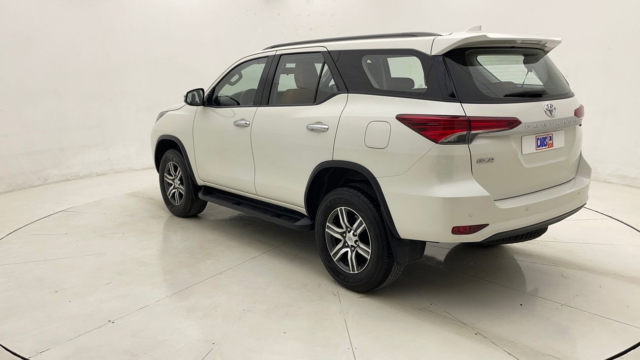 تويوتا فورتونر EXR 2.7 | بدون دفعة مقدمة | اختبار القيادة في المنزل