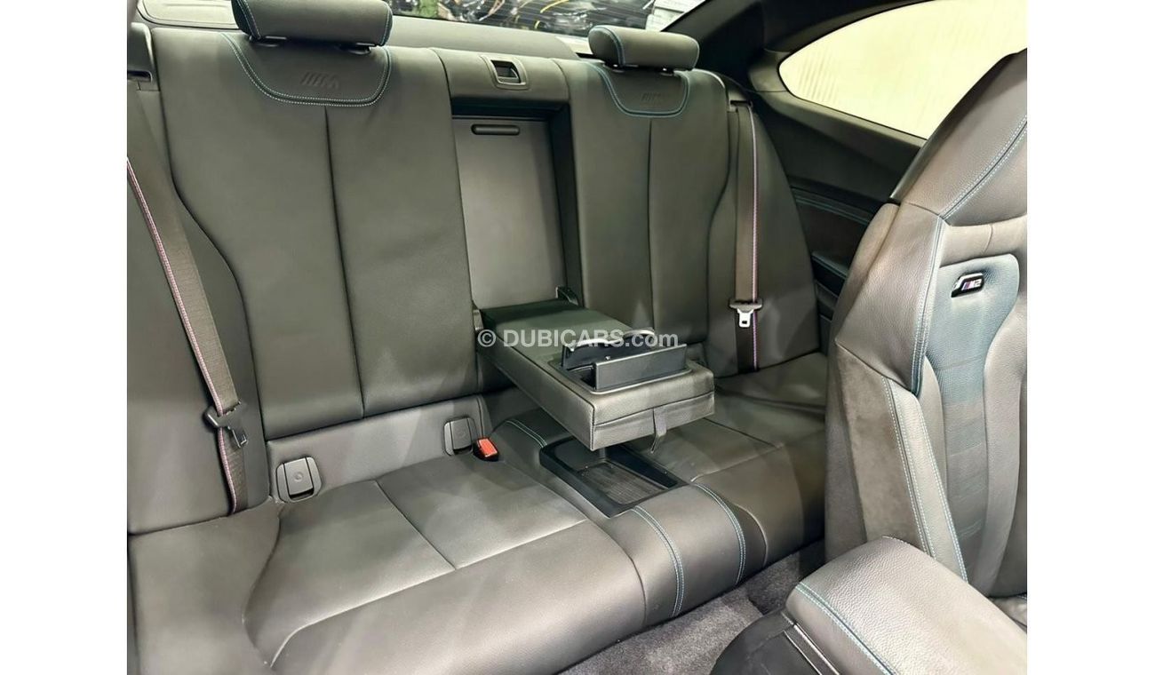 بي أم دبليو M2 2020 BMW M2 Competition, March 2025 BMW Warranty + Service Pack, Full Options, Low Kms ,GCC