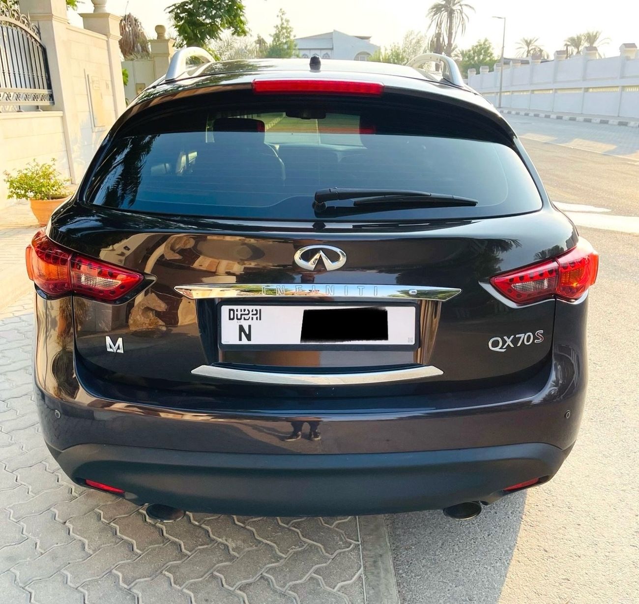 إنفينيتي QX70