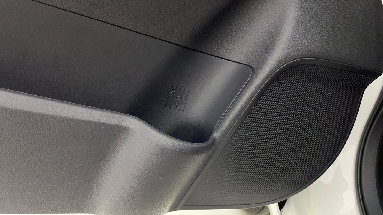 تويوتا يارس E 1.5 | بدون دفعة مقدمة | اختبار القيادة في المنزل