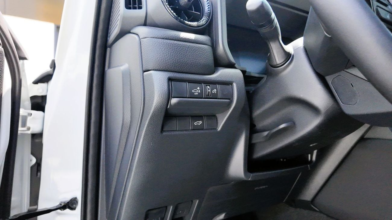 Toyota Prado TOYOTA PRADO  Mono Tone 2.8 diesel