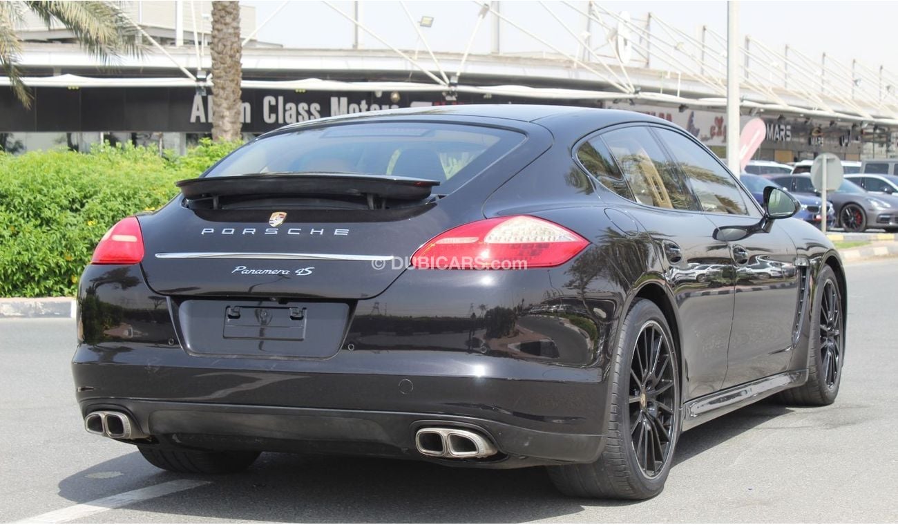 Porsche Panamera