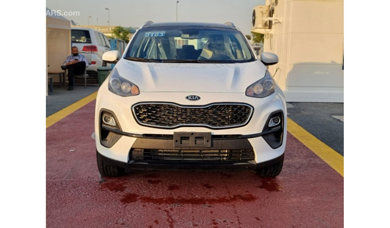 Kia Sportage KIA Sportage 1.6L خليجي with Panaomic Roof , Rear view camera, Apple Car Play , Color White Model 20