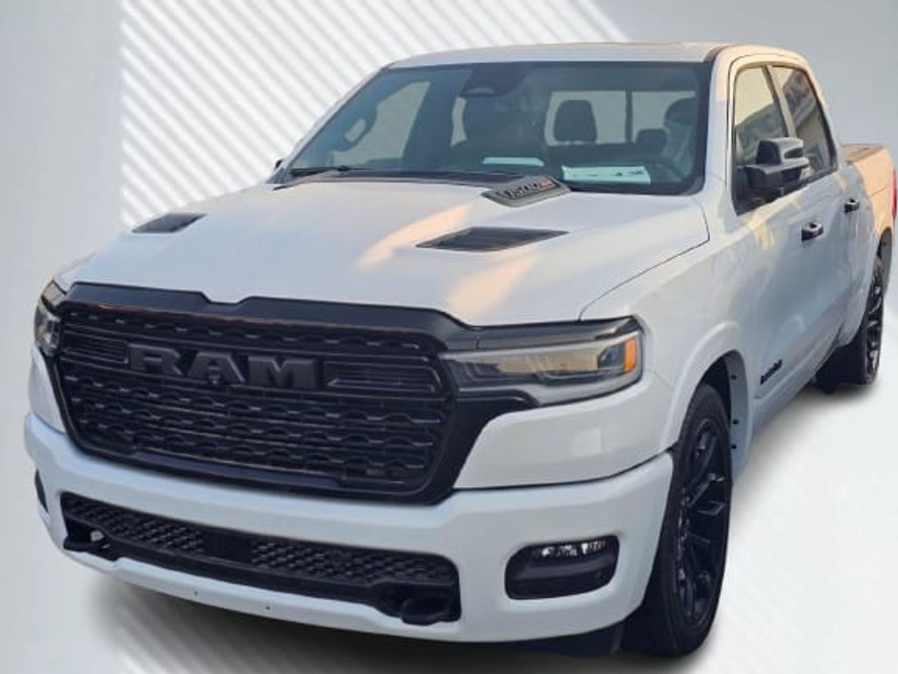 رام 1500 3.0L LIMITED NIGHT EDITION ( ONLY FOR RE- EXPORT )