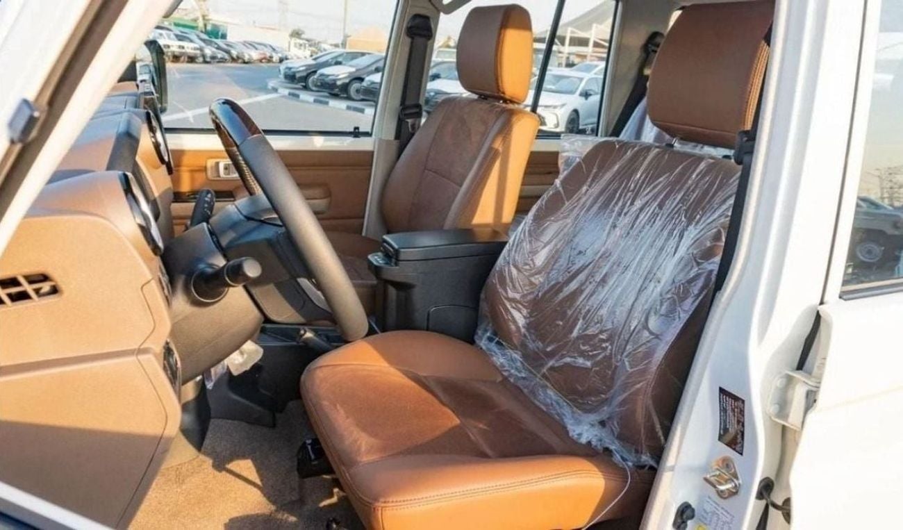 Toyota Land Cruiser 70 LX 2.8L  LX 2.8L