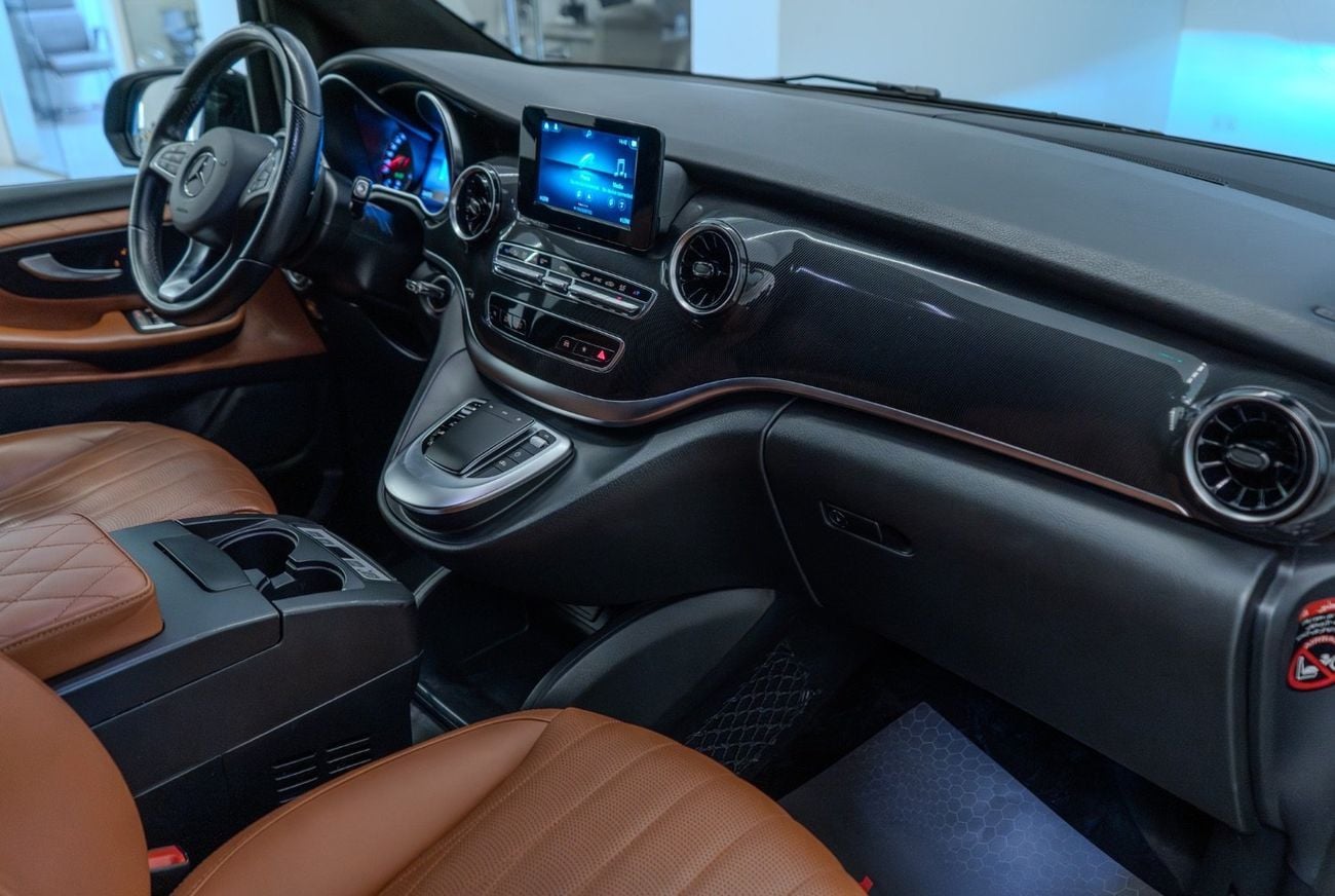 Mercedes-Benz V 250 Std 2.1L 2021 Mercedes-Benz V 250, Falcon Edition, Excellent Condition, GCC Specs