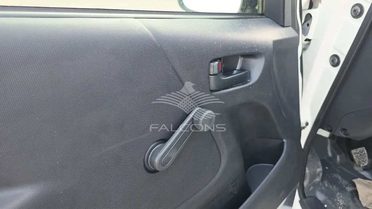 Toyota Hiace Toyota/HIACE D/ 2.5L PNL VAN AC STD RF MT