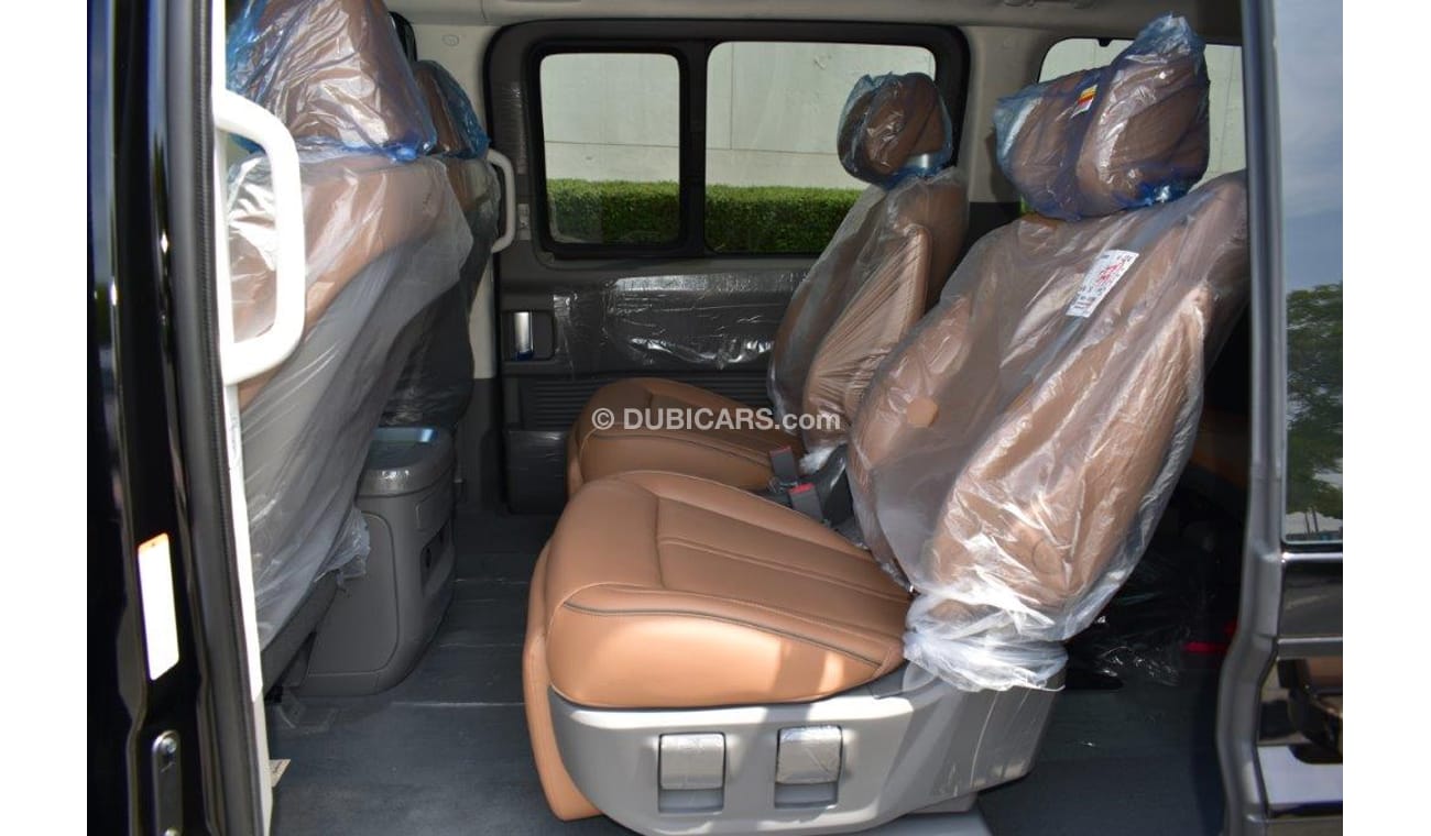 Hyundai Staria Premium CEO 2.2 CRDI 8 Speed Automatic AWD (7 Seater)