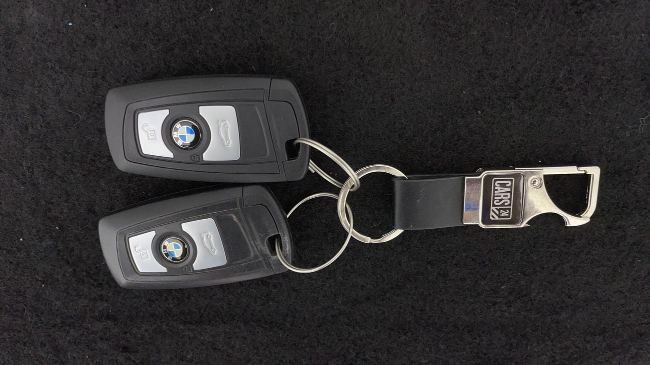 BMW 318i EXECUTIVE 1.5 | Zero Down Payment | Free Home Test Drive