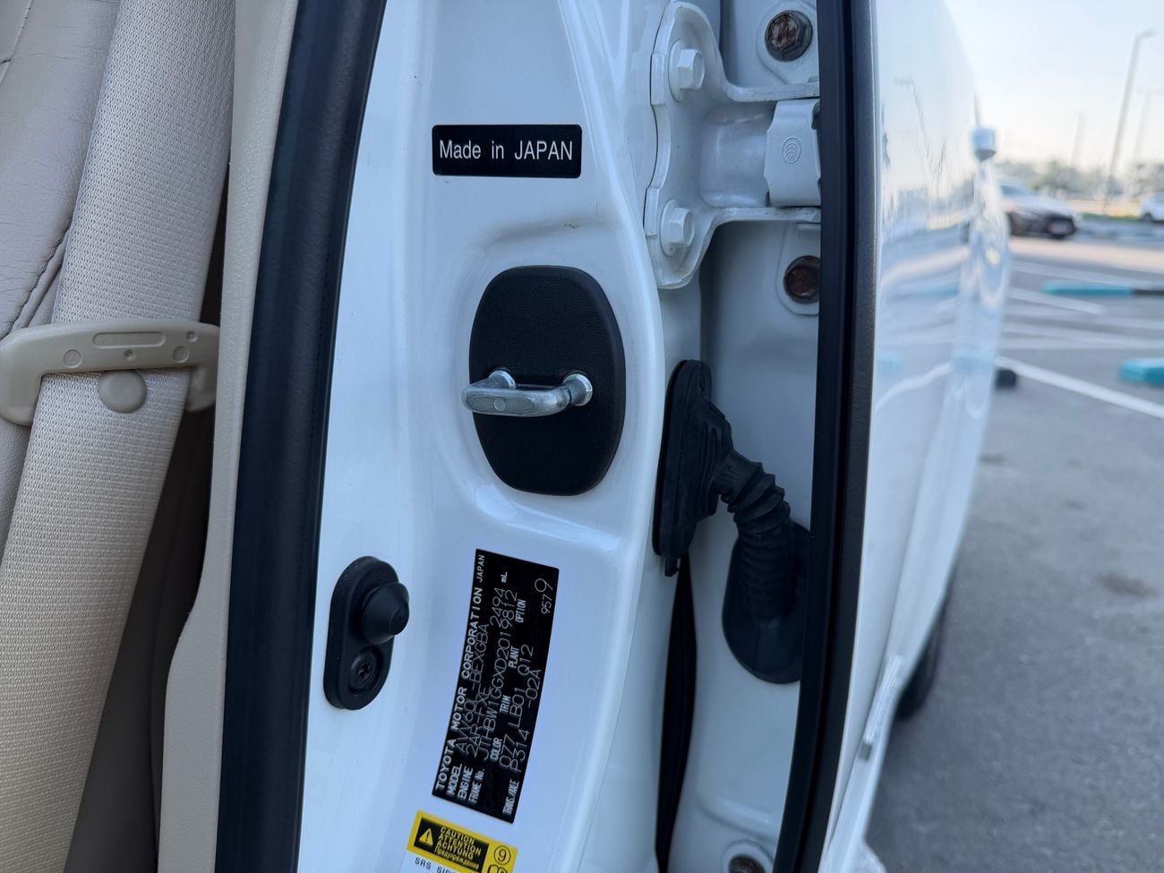 لكزس ES300h Hybrid 2.5L